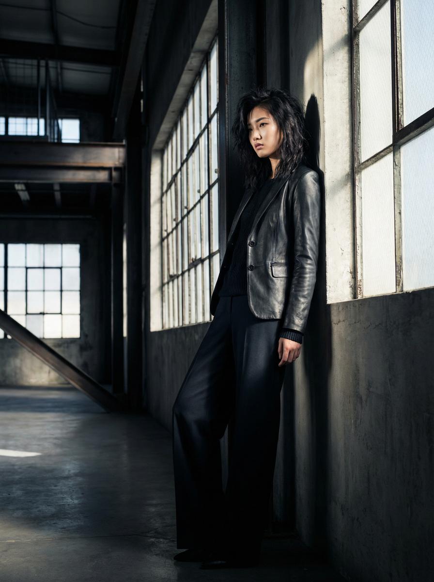 女神视频传媒-工业风格写真传媒